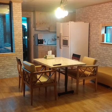 Social House Hotel Seoel Buitenkant foto