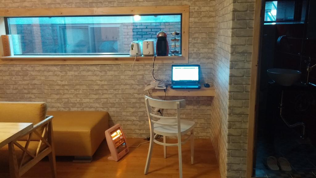 Social House Hotel Seoel Kamer foto